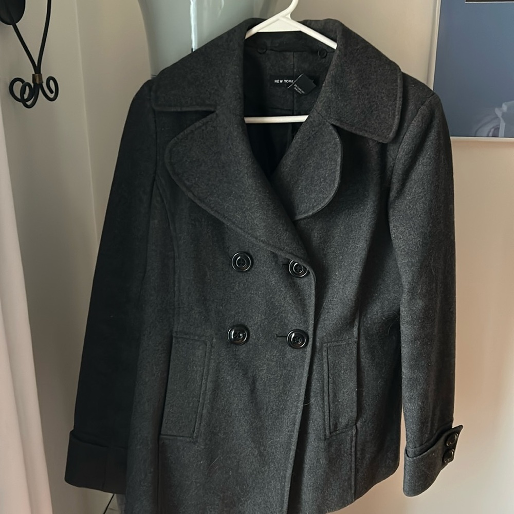 Double breasted, gray woolen , lined winter coat